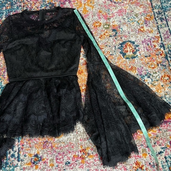 Misha Collection Lace Ruffle Trumpet Bell Sleeve‎ Blouse - Picture 15 of 16